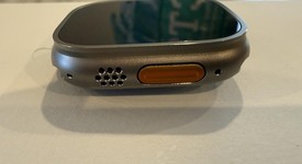 Good
													Apple Watch Ultra 2 49mm - Unlocked, Natural, A2986, photo 5 of 6