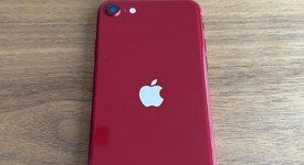 Good
													Apple iPhone SE 3rd Gen 2022 - Unlocked, Red, 128 GB, A2595, photo 4 of 8
