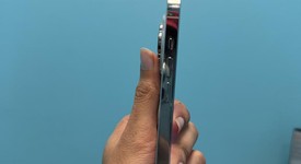 Good
													Apple iPhone 14 Pro - Unlocked, Silver, 128 GB, A2650, photo 3 of 6