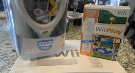 New
													Nintendo Wii - White, photo 2 of 4