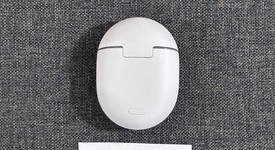 Used
													Google Pixel Buds A-Series - Olive, photo 4 of 6
