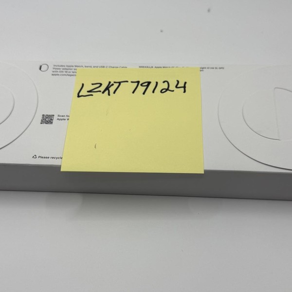 Apple Watch SE 2nd Gen 40mm - Midnight, A2722 - GPS, Aluminum