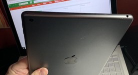 Good
													Apple iPad 8th Gen - Wi-Fi, Gray, 128 GB, A2270, photo 3 of 6