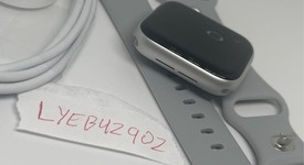 Good
													Apple Watch SE 2nd Gen 40mm - Silver, A2722 - GPS, Aluminum, photo 4 of 5