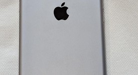 Good
													Apple iPhone 6S Plus - Straight Talk, Grey, 32 GB, A1634, photo 3 of 3