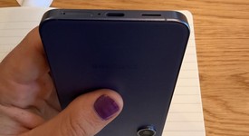 Mint
													Samsung Galaxy S24 - Unlocked, Violet, 128 GB, 8 GB, SM-S921U1, photo 3 of 8