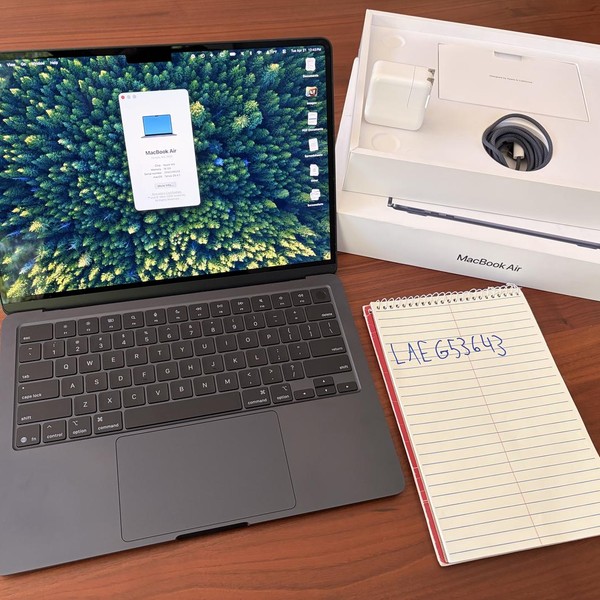 MacBook Air 2025 (M4) - 13 inch - 256 GB, Midnight, 16 GB, Apple M4