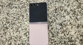 Fair
													Samsung Galaxy Z Flip5 - Unlocked, Lavender, 256 GB, 8 GB, SM-F731U1, photo 6 of 6