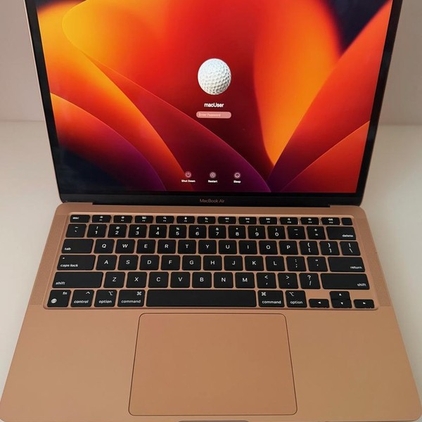 MacBook Air 2020 - 13 inch - 256 GB, Gold, 8 GB, Apple M1