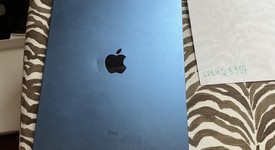 Good
													Apple iPad 10th Gen - AT&T, Blue, 64 GB, A2757, photo 2 of 4