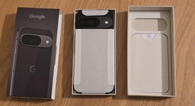 Mint
													Google Pixel 9 - Unlocked, Obsidian, 128 GB, 12 GB, G2YBB, photo 4 of 9