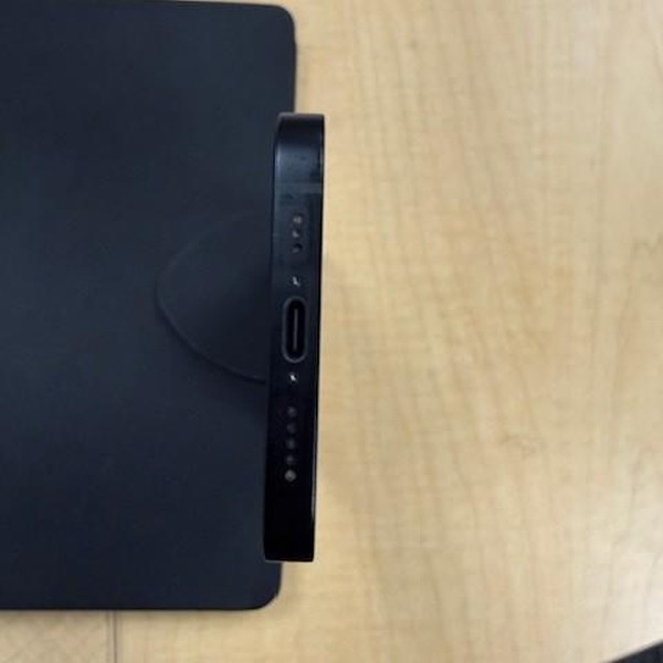 Apple iPhone 16e - T-Mobile, 128 GB, Black, A3212