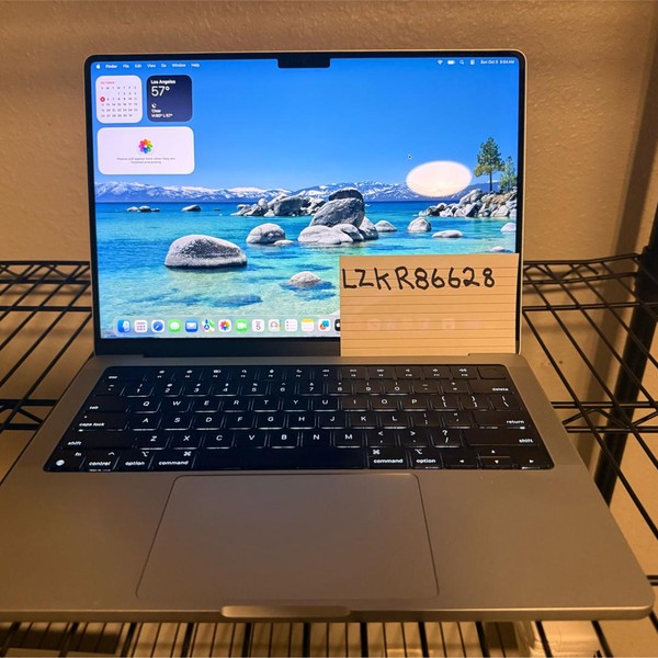 MacBook Pro 2021 - 14 inch - 1 TB, Silver, 32 GB, Apple M1 Max