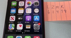 Good
													Apple iPhone SE 3rd Gen 2022 - Unlocked, Red, 128 GB, A2595, photo 1 of 6