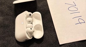 Used
													Apple AirPods Pro 3, photo 5 of 8