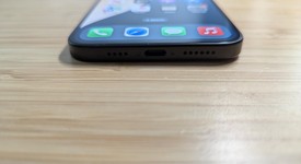 Good
													Apple iPhone 16 Plus - Unlocked, Black, 128 GB, A3082, photo 3 of 12