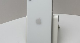 Mint
													Apple iPhone SE 2nd Gen 2020 - Unlocked, White, 64 GB, A2275, photo 3 of 6