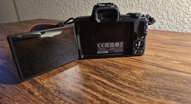 Mint
													Canon EOS M50 Mark II - Black, photo 3 of 6