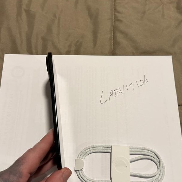 Apple iPhone Air - Unlocked, 256 GB, Space Black, A3260