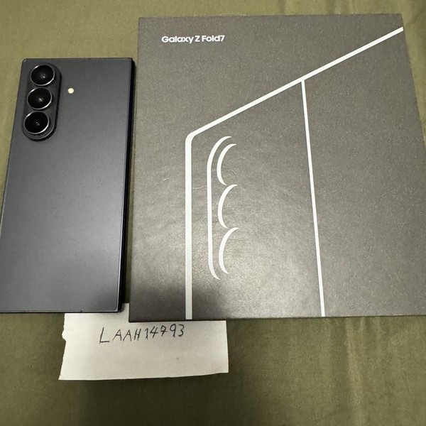 Samsung Galaxy Z Fold7 - Unlocked, 512 GB, Jetblack, 12 GB, SM-F966U1