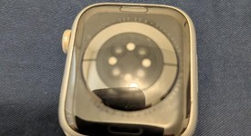 Good
													Apple Watch Series 8 45mm - Silver, A2771 - GPS, Aluminum, photo 4 of 6