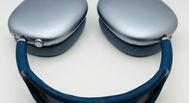 Used
													Apple AirPods Max - Sky Blue, photo 5 of 9