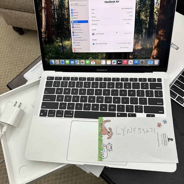MacBook Air 2020 - 13 inch - 256 GB, Silver, 8 GB, Apple M1