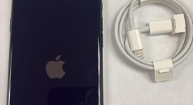 Mint
													Apple iPhone SE 3rd Gen 2022 - Unlocked, Midnight, 64 GB, A2595, photo 2 of 9