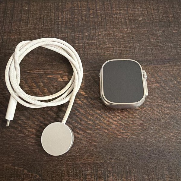 Apple Watch Ultra 2 49mm - Unlocked, Natural, A2986