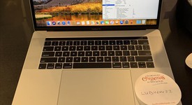 Good
													MacBook Pro 2018 (With Touch Bar) - 15" - I7, Silver, 512 GB, 16 GB, photo 1 of 6