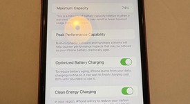 Mint
													Apple iPhone 11 - Unlocked, Red, 64 GB, A2111, photo 2 of 9