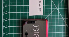 Mint
													Motorola Razr Plus (2023) - Unlocked, Magenta, 256 GB, 8 GB, photo 4 of 7