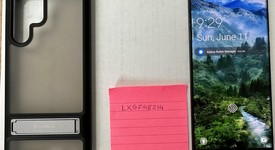 Mint
													Samsung Galaxy S22 Ultra - Unlocked, Black, 256 GB, 12 GB, SM-S908U1, photo 5 of 5