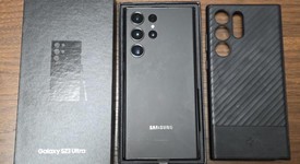 Mint
													Samsung Galaxy S23 Ultra - Xfinity, Black, 256 GB, 8 GB, SM-S918U, photo 1 of 8