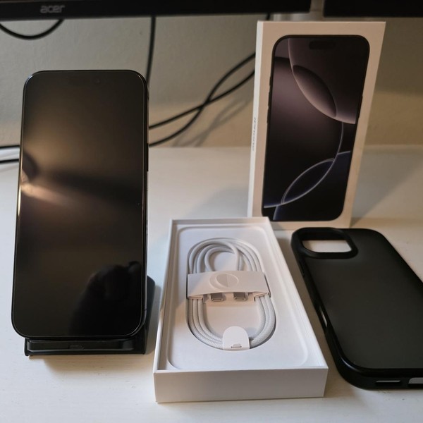 Apple iPhone 16 Pro Max - Verizon, 256 GB, Black, A3084