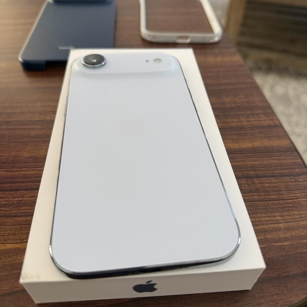 Apple iPhone Air - Unlocked, 512 GB, Sky Blue, A3260