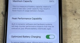 Fair
													Apple iPhone SE 3rd Gen 2022 - Unlocked, Midnight, 128 GB, A2595, photo 4 of 12