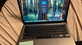 Good
													MacBook Air 2020 - 13" - Apple M1, Silver, 256 GB, 8 GB, photo 4 of 10