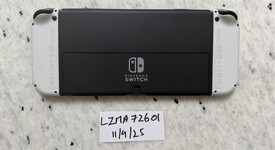 Mint
													Nintendo Switch - OLED - White, 64 GB, photo 4 of 14