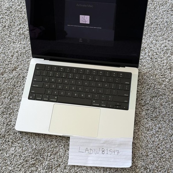 MacBook Pro 2023 - 14 inch - 512 GB, Silver, 16 GB, Apple M2 Pro 10-core