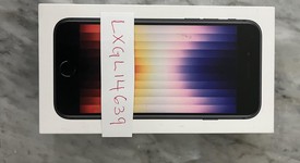 New
													Apple iPhone SE 3rd Gen 2022 - Unlocked, Midnight, 64 GB, A2595, photo 1 of 3