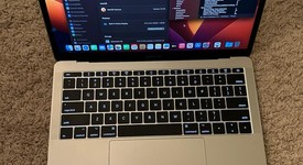 Good
													MacBook Pro 2017 (No Touch Bar) - 13" - I5, Silver, 256 GB, 8 GB, photo 2 of 10
