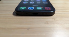 Good
													Apple iPhone 15 - Unlocked, Black, 128 GB, A2846, photo 3 of 12