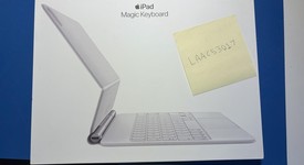 Used
													Apple Magic Keyboard for iPad - White, photo 1 of 4