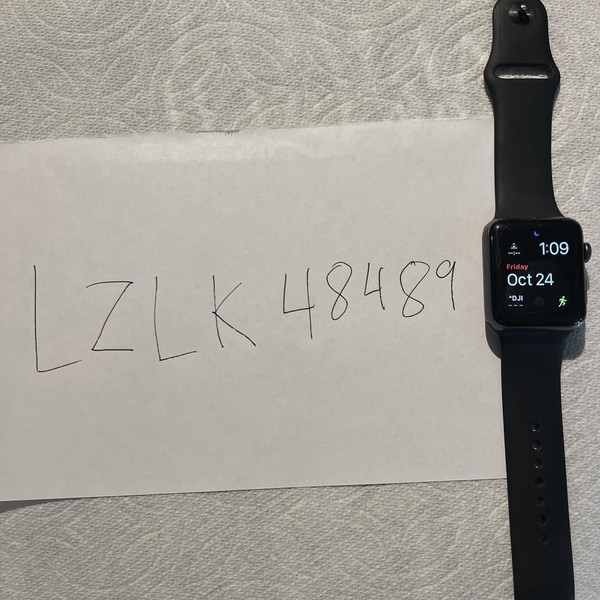 Apple Watch Series 3 42mm - Gray, A1859, Aluminum - GPS