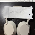 Used Sony WH-1000XM5 - Silver