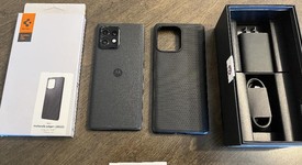 Mint
													Motorola Edge Plus 2023 - Unlocked, Black, 512 GB, 8 GB, photo 1 of 7