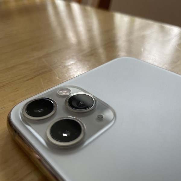 Apple iPhone 11 Pro Max - Unlocked, 256 GB, Silver, A2161