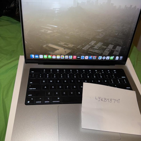 MacBook Pro Late 2023 (M3) - 14 inch - 512 GB, Silver, 18 GB, Apple M3 Pro 11-core, 14-core GPU