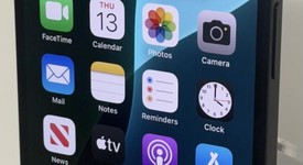 Mint
													Apple iPhone 16 - Unlocked, Black, 128 GB, A3081, photo 3 of 12